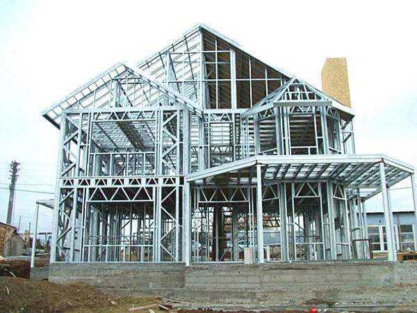东台钢结构建筑的腐蚀问题应该如何预防