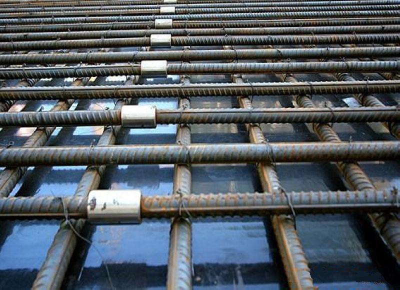 东台为什么建楼房时，要在钢筋上加一排小圆环？原来作用这么大